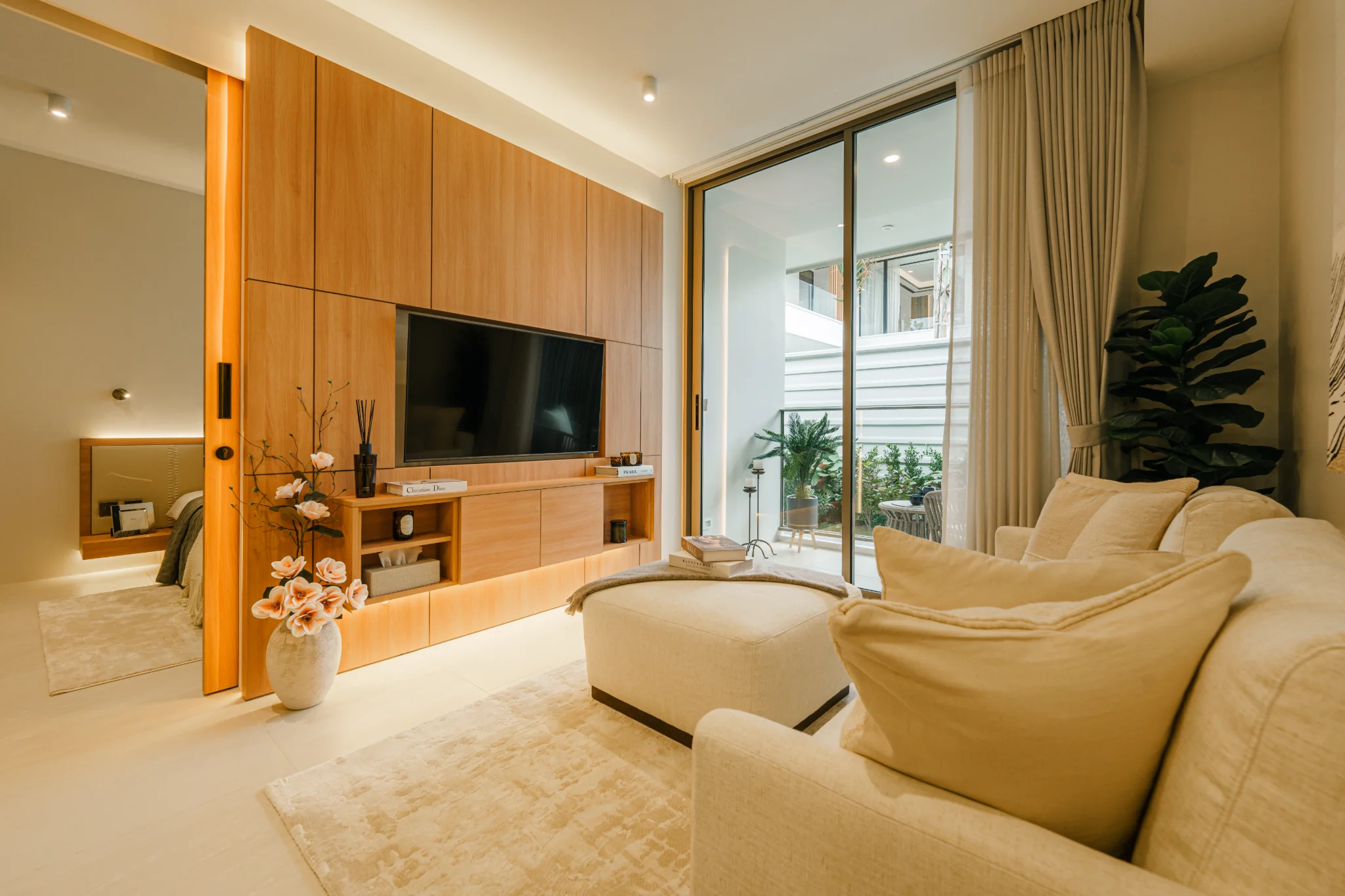1-BEDROOM_5.webp